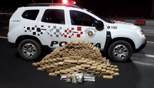 Polícia Militar faz grande apreensão de droga e prende 7 pessoas por tráfico na SP-294