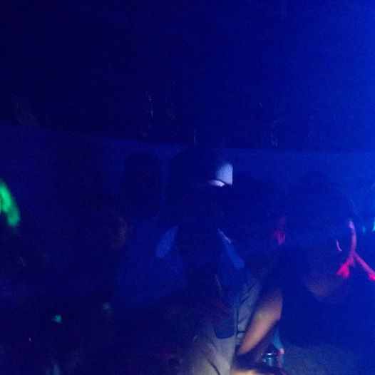 Festa clandestina em Lucélia no sábado  15/05