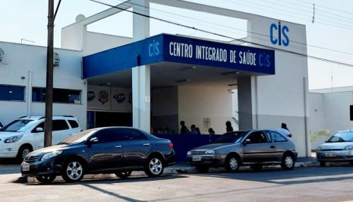 Filha reclama à Câmara aplicação de 2ª dose diferente da 1ª dose recebida pela mãe contra a Covid-19