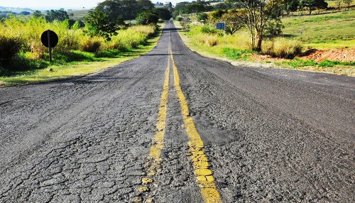 Apesar de já anunciado pelo Estado, recapeamento da ‘Plácido Rocha’ fica para o terceiro lote de execução