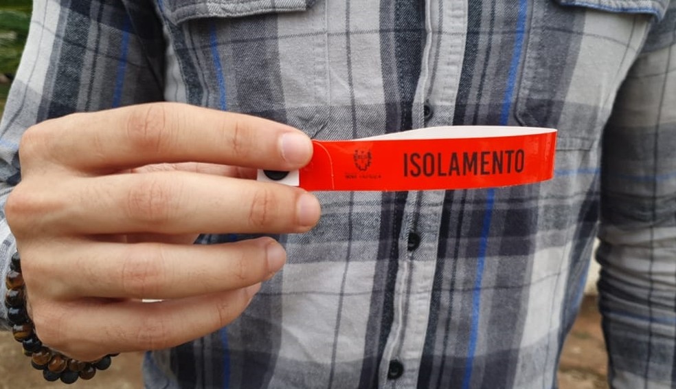 Pacientes de Bastos com covid serão obrigados a usar pulseira de identificação
