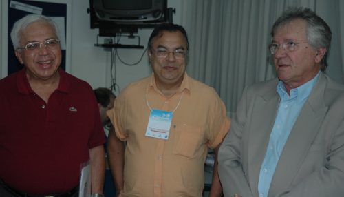 Autonomia Universitária das Paredes Alvas, 0,01%  e Legislativo provinciano...