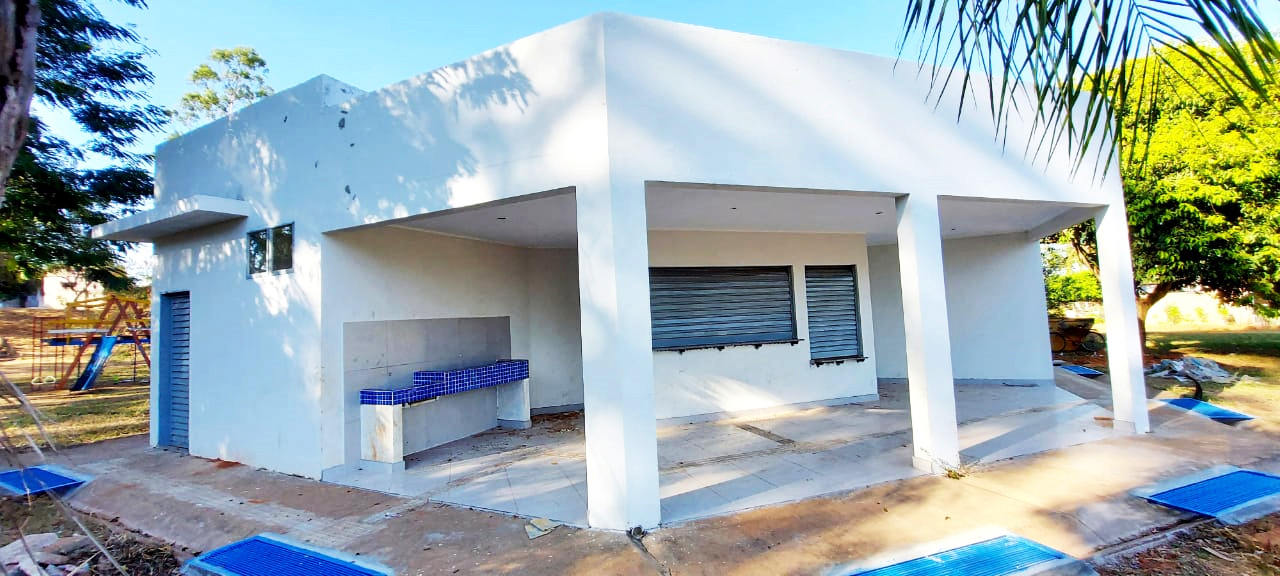 Com 5% para a conclusão, Prefeitura prevê entrega de vestiário e sanitários até o final de junho