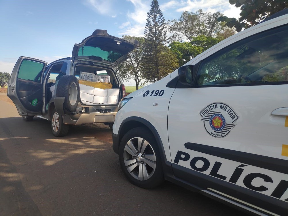 Operação da Polícia Rodoviária apreende 5 mil óculos do Paraguai em Adamantina