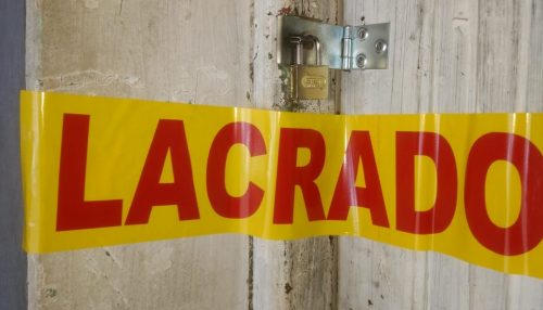 Vigilância Sanitária lacra estabelecimento comercial em Osvaldo Cruz