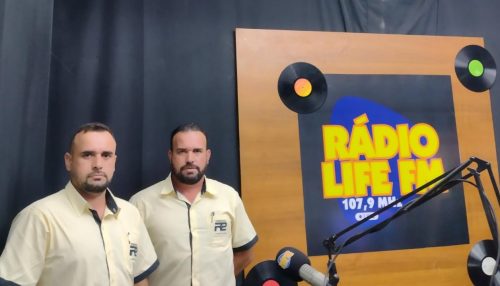 Rodrigo e Reginaldo apresentam as novidades da empresa