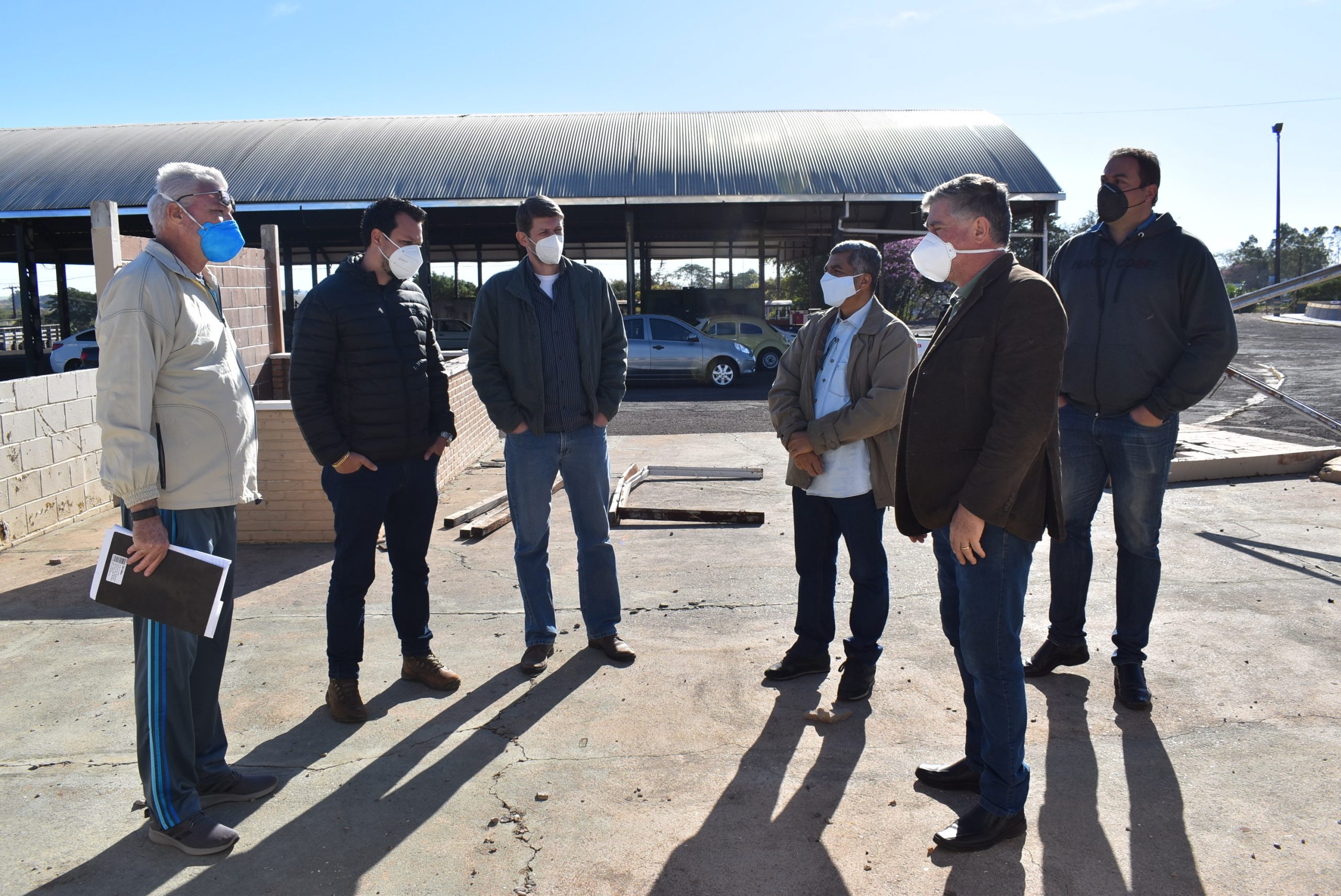 Prefeitura de Adamantina e IAMA realizam encontro para tratar da reforma da barraca no Poliesportivo