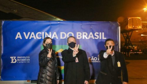 SP recebe insumos para fabricação de mais 4 milhões de doses da vacina do Butantan