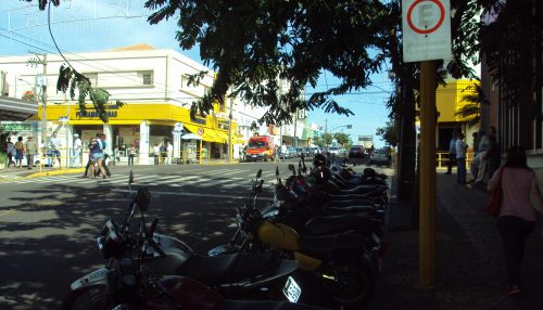 PROVÍNCIA: “Me engana que eu gosto...”