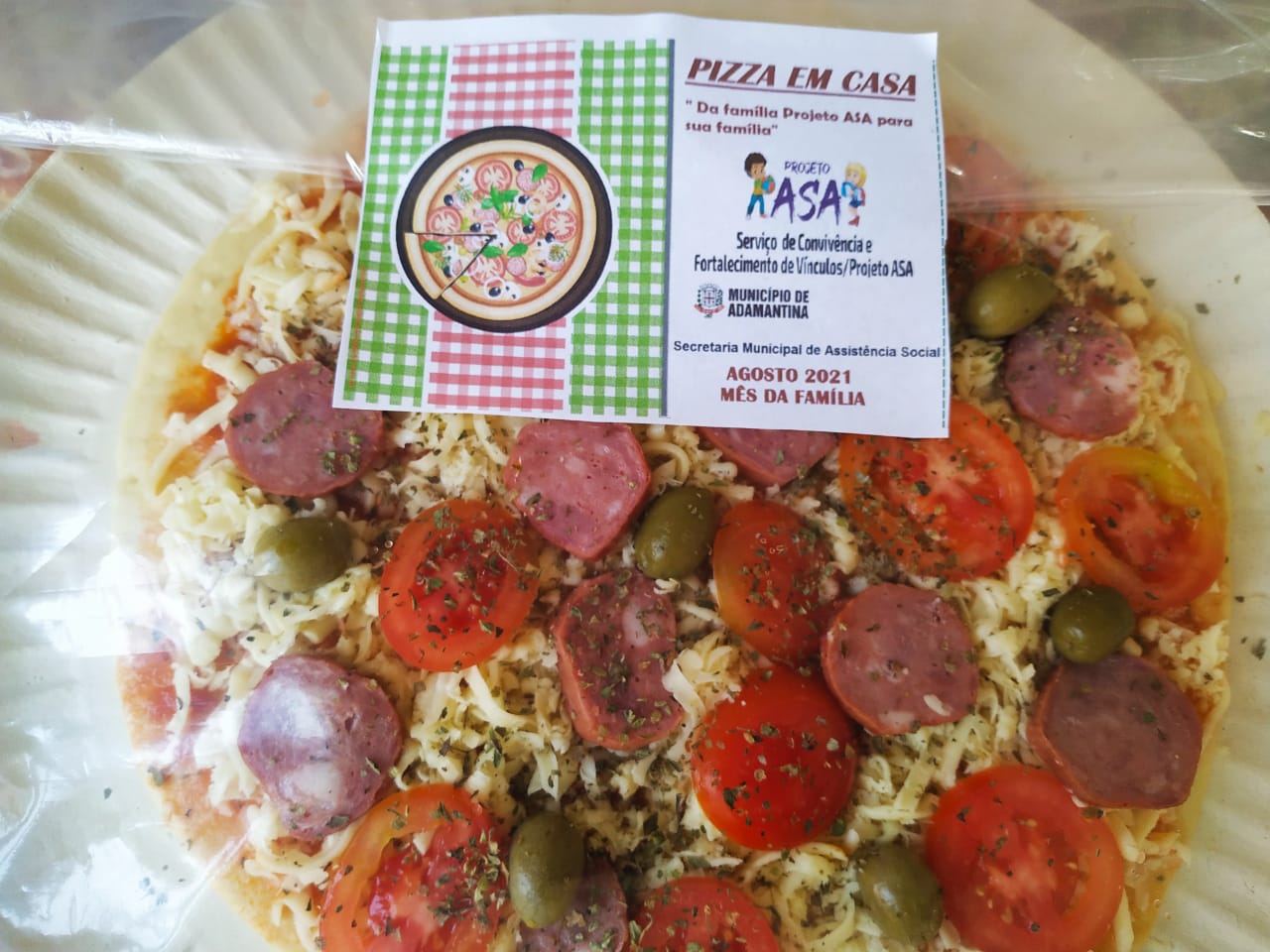 Projeto Asa entrega pizzas para 90 famílias