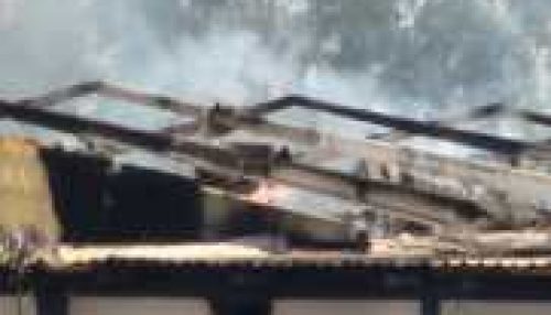 Instalações de antigo curtume são atingidas por incêndio em Adamantina