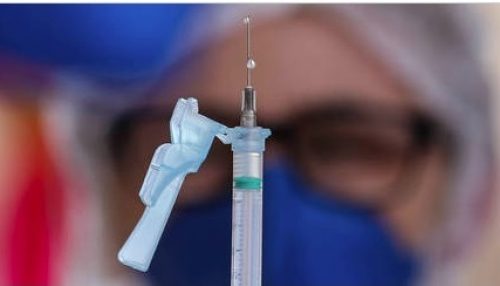 SP divulga calendário da 3ª dose da vacina contra a covid-19