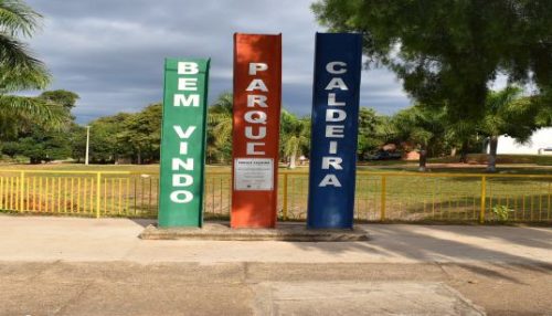 Construção de Sanitários e Vestiários no Parque Caldeira e Praça Waldemar Romanini está concluída