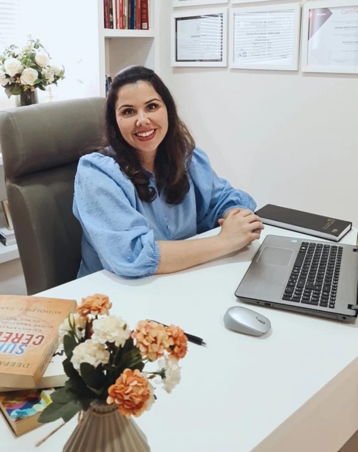 Perguntas e Resposta à Neuropsicanalista Luciana Gomes Tino