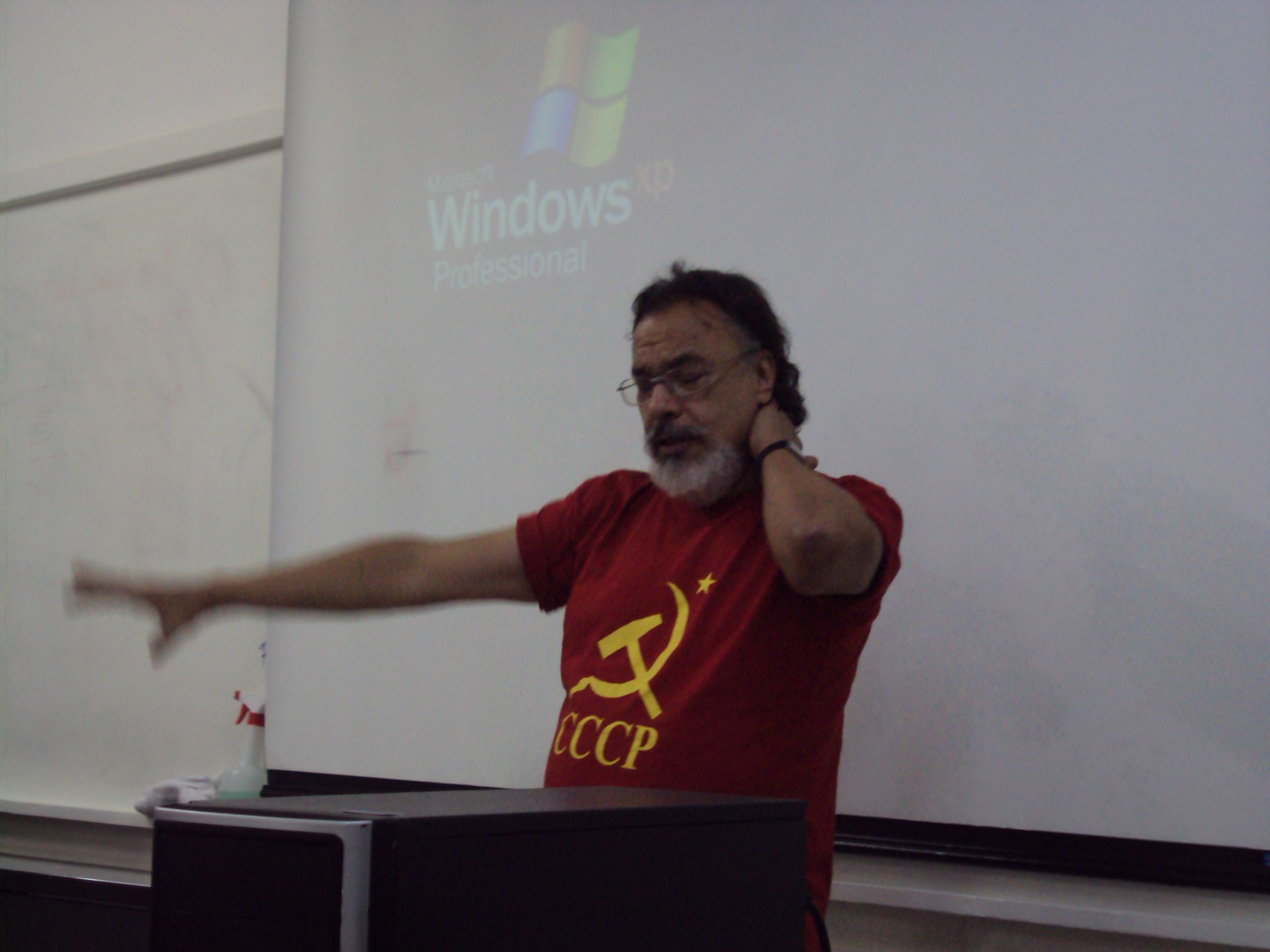 Eu avisei... Elle não... O coiso...