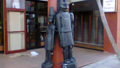 AVES DE RAPINA DO MERCADO EM BUSCA DO PODER PELO PODER NA PROVÍNCIA...
