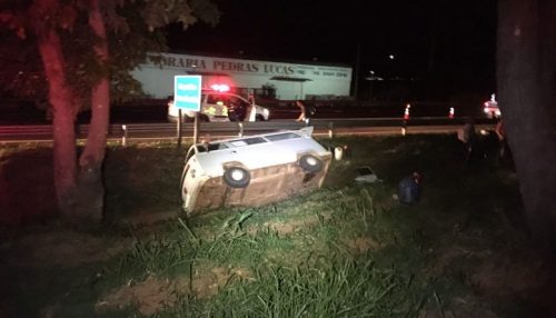 Acidente envolvendo Kombi e caminhão mobiliza equipes de socorro em Tupã