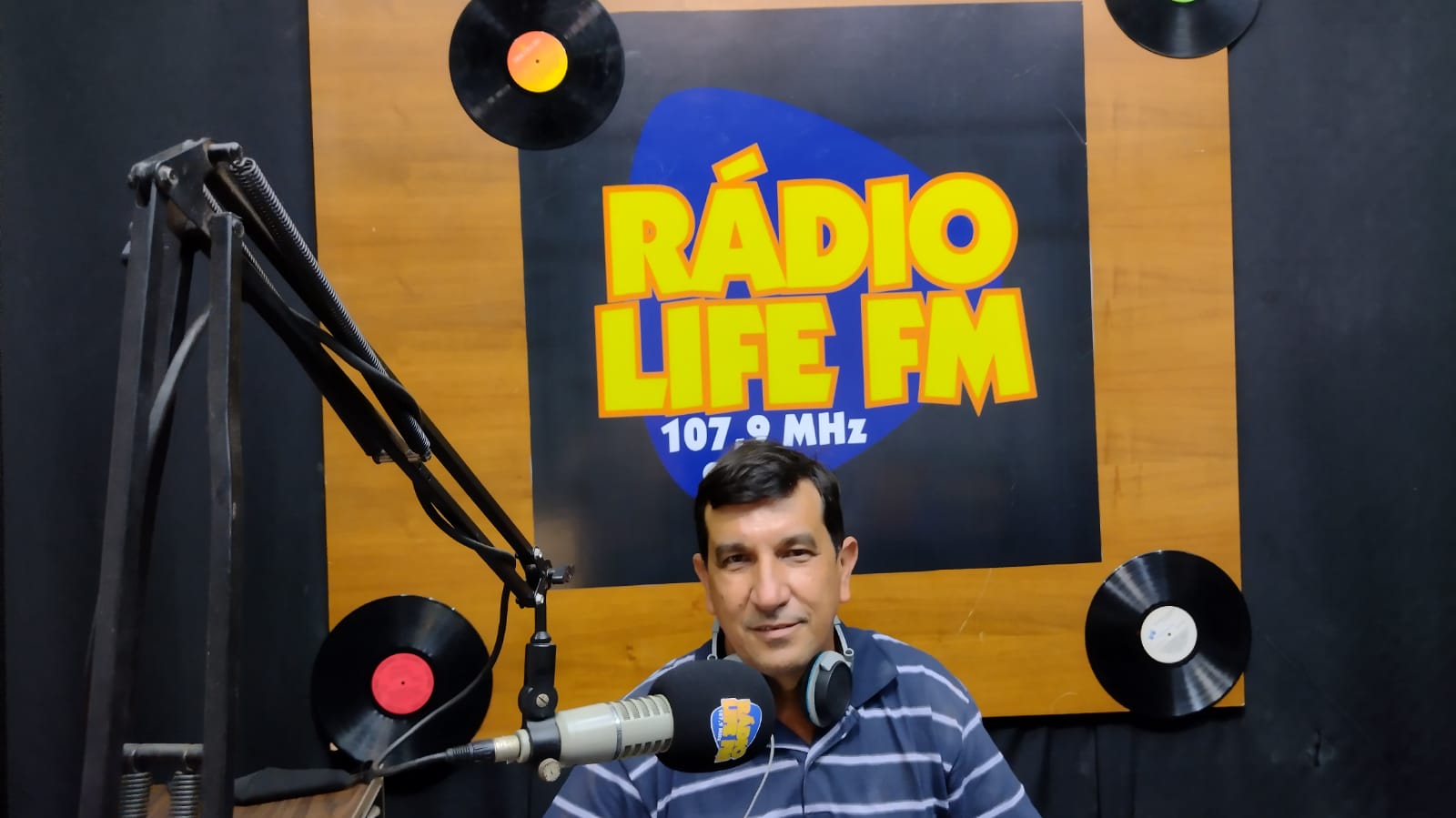 Estreia na próxima segunda-feira (06), o Programa Café 107