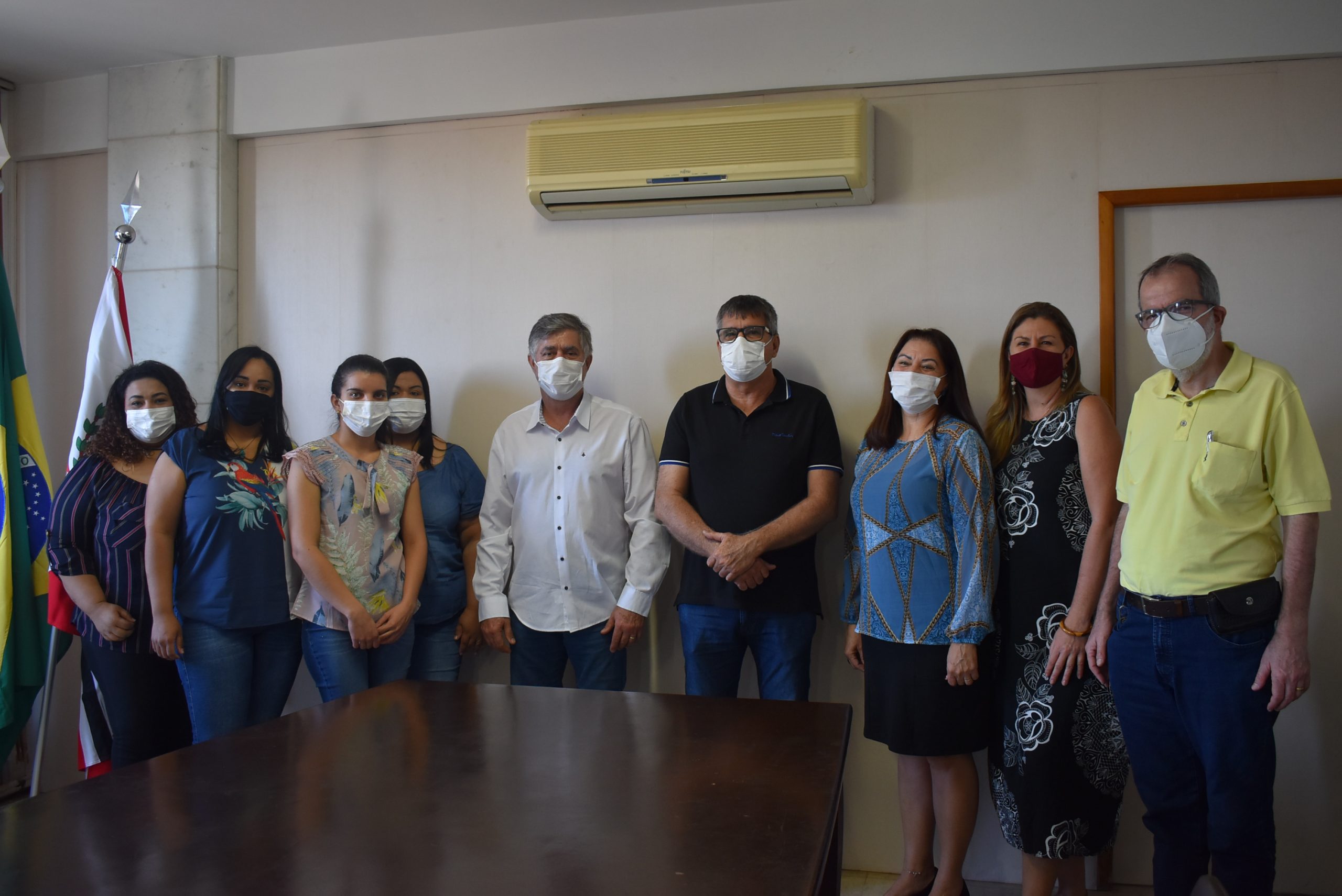 Adamantina recebe a visita de membros do poder executivo de Flora Rica