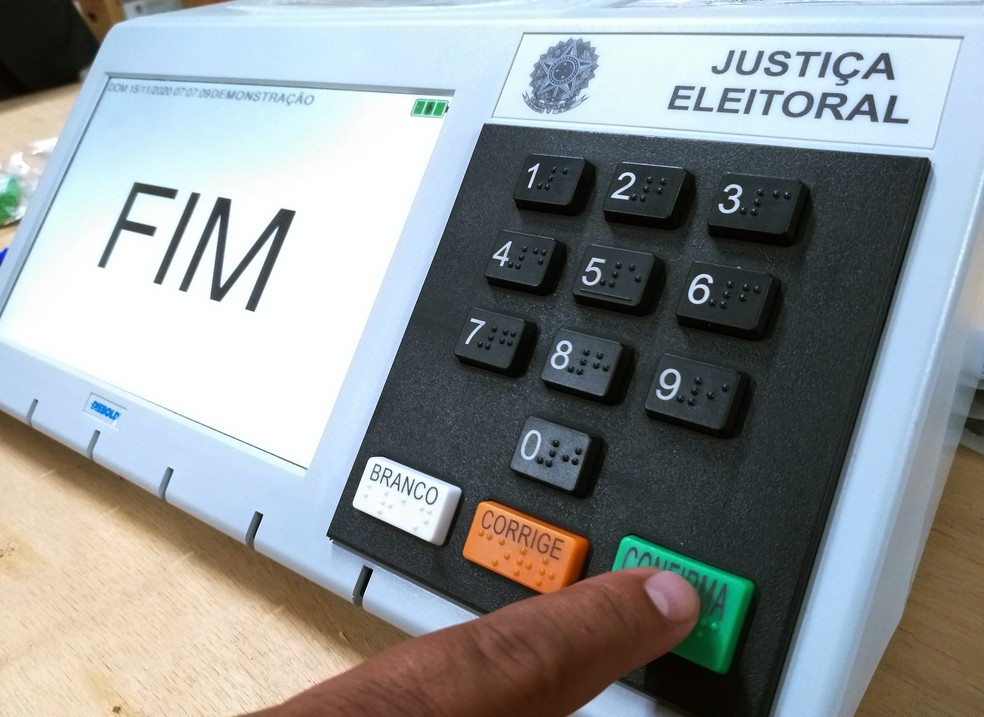 Flagrada em assédio eleitoral pelo Ministério Público do Trabalho, empresa se compromete a não induzir votos de funcionários