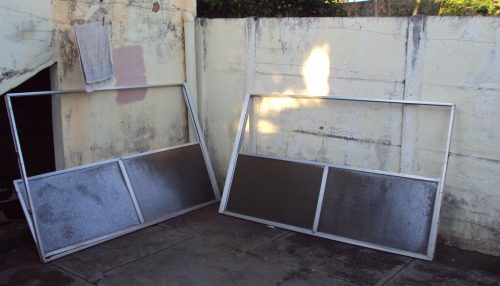 CRÍTICA, MENTES BOVINAS E SENSO COMUM NA PROVÍNCIA DO FAZ DE CONTA...