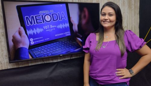 Especialista em ortodontia infantil Bruna Sartorato, alerta sobre cuidados bucais com as crianças, no consumo excessivo de doces.