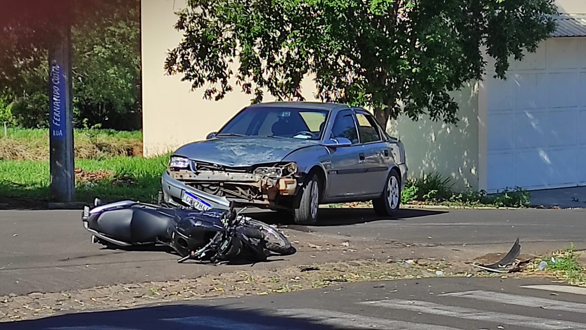 Motociclista fica ferido após se envolver em acidente no centro de OC