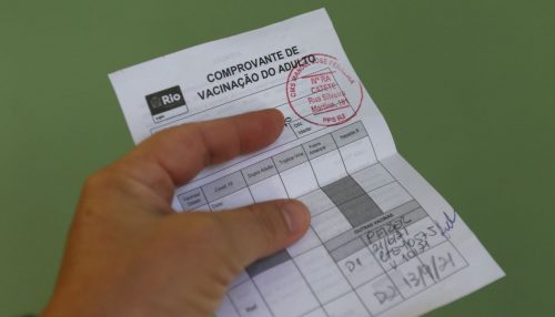 Liberado certificado para quem tomou vacinas diferentes