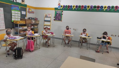 Secretaria de Educação de Adamantina adquire mobiliário para escolas municipais