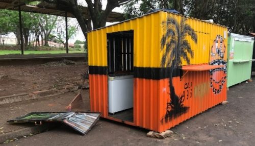 Trailers são alvo de arrastão no centro de Adamantina; foram levados mercadorias e dinheiro