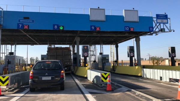 Pedágio fica 12,13% mais caro nas rodovias operadas pela Eixo SP a partir da 0h de sábado (4)