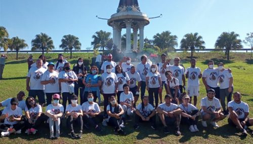 Moradores de Flórida Paulista fazem romaria até a imagem de Aparecida em Adamantina