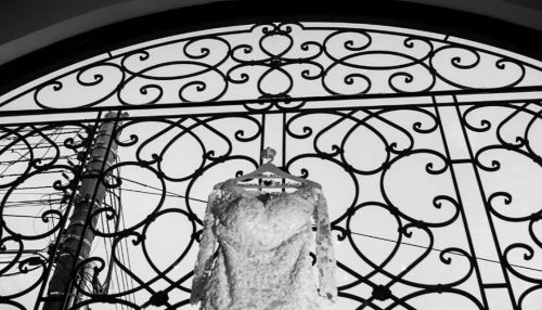 NARA LEÃO: “Eu escolho NL por causa da sua voz suave. Ela ajudou a lançar e disseminar a Bossa Nova, não só no Brasil, mas também no exterior. Depois ela cantou músicas de protesto contra a Ditadura no show Opinião.” (Roberto)