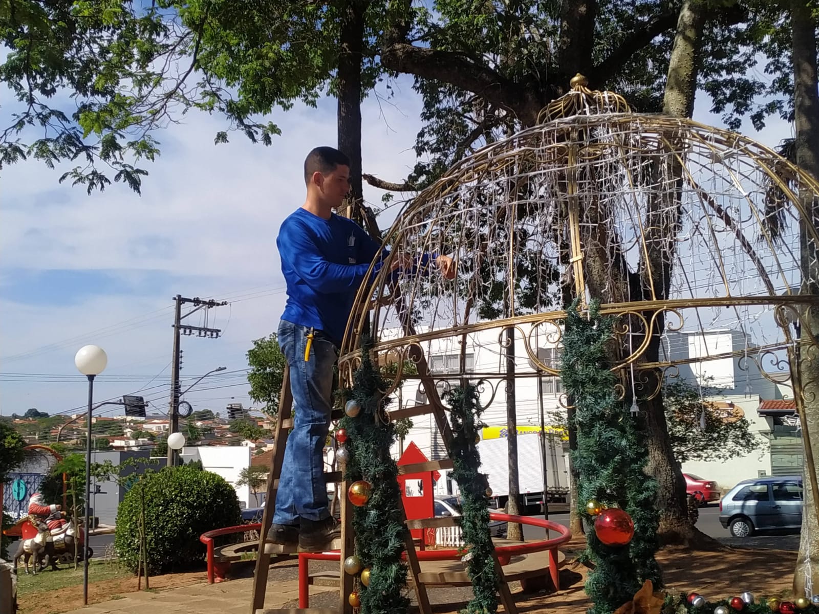 Iluminação natalina será inaugurada no dia 28 de novembro em Adamantina