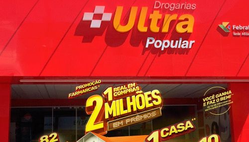A Drogaria Ultra Popular de Adamantina tem a promoção Farmarcas