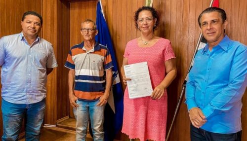 Deputado estadual Sebastião Santos, que destinou R$ 200 mil à saúde de Lucélia, visita a cidade