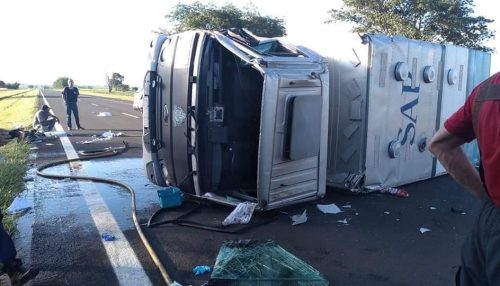 Agente morre e sete detentos ficam feridos em acidente com “bonde” que viria para a região