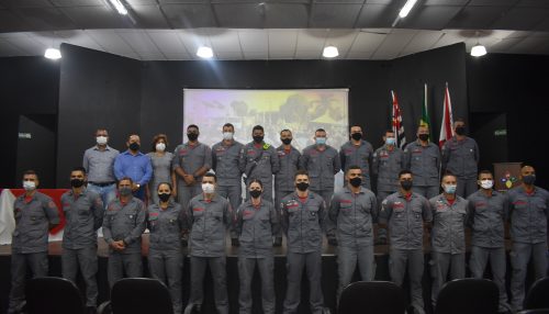 Corpo de Bombeiros homenageia 19 profissionais que se destacaram na prestação de serviços junto à comunidade
