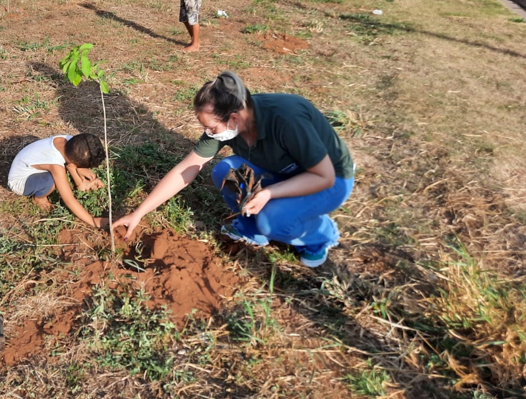SAAMA realiza ação de educação ambiental no Conjunto Habitacional Murilo Jaccoud