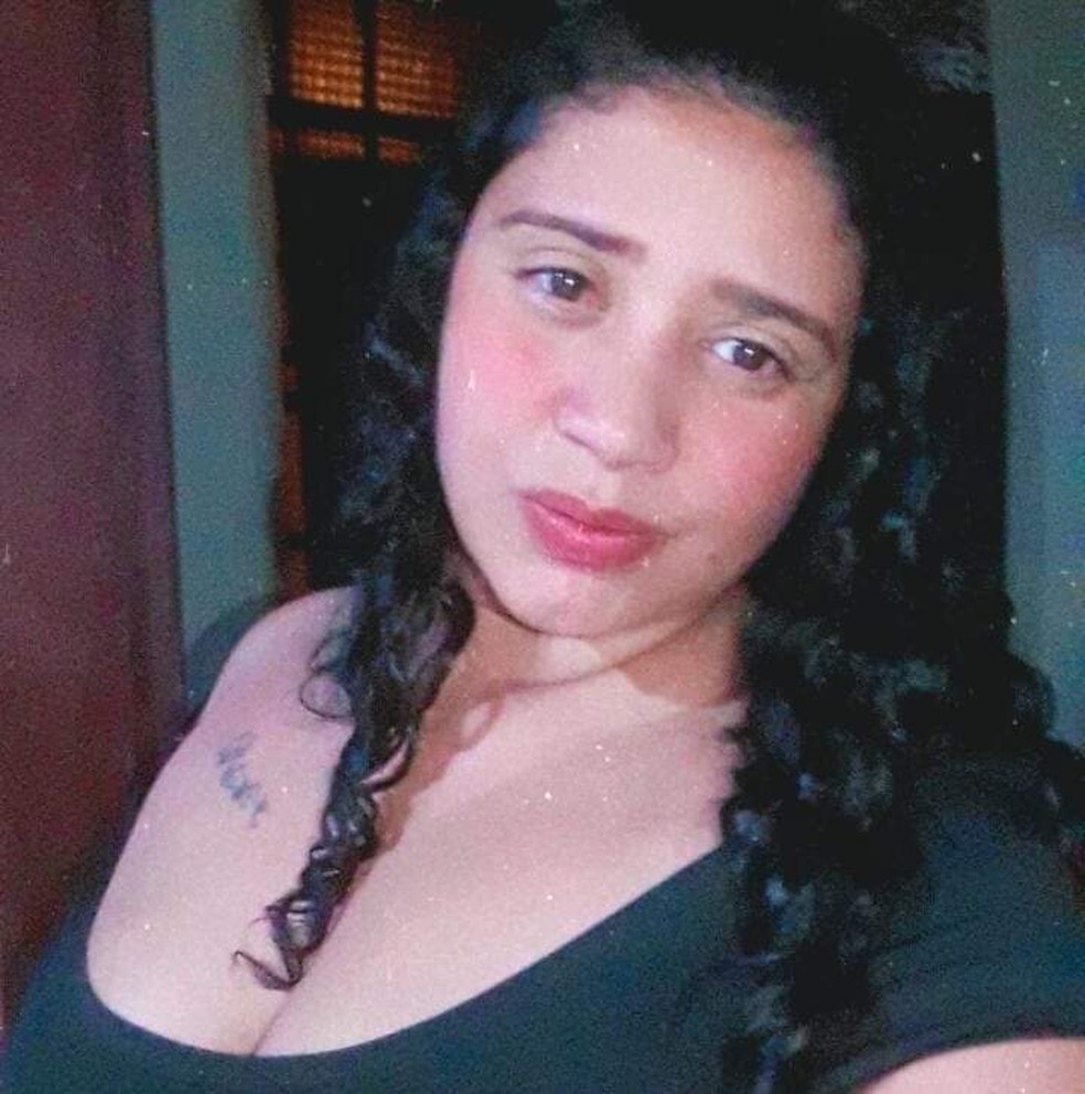 Mulher é morta pela ‘irmã de criação’ com golpes de canivete ao sair de festa, em Iepê