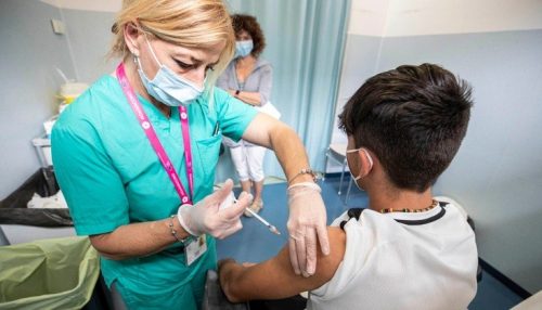 Vacinação de crianças pode começar em janeiro, informa Saúde