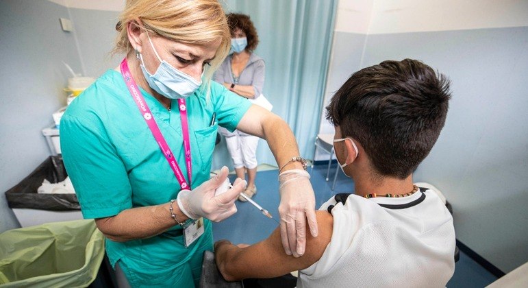 Vacinação de crianças pode começar em janeiro, informa Saúde