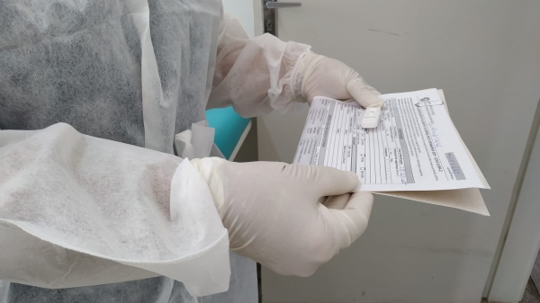 Testagem: 15,8% das 272 amostras coletadas neste sábado (25) dão positivo para Covid-19