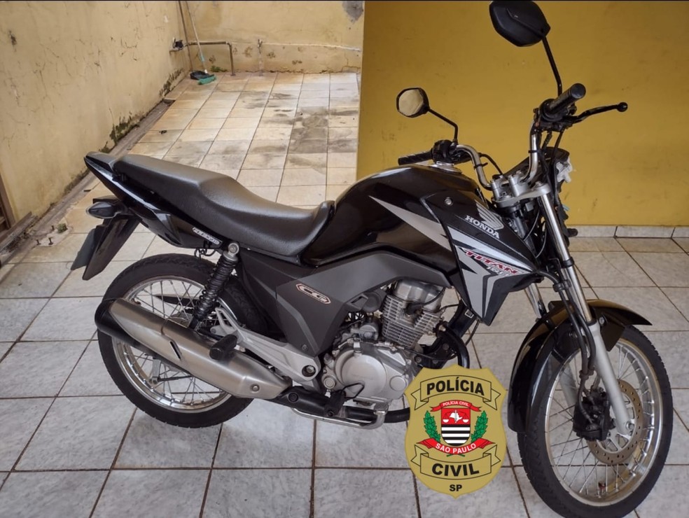 Em menos de 24h, investigações recuperam motocicleta furtada em Dracena