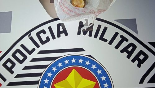 Dupla de Lucélia é presa por porte ilegal de droga pela PM de Osvaldo Cruz