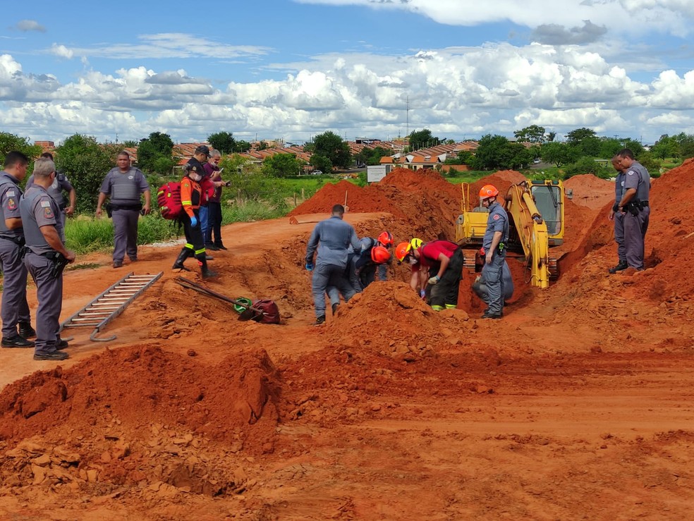 Trabalhador morre vítima de soterramento em obra de loteamento residencial em Presidente Prudente