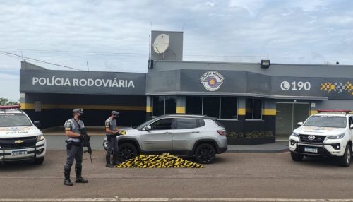 Foragido da Justiça demonstra nervosismo em abordagem e confessa ter 68 quilos de cocaína em porta-malas