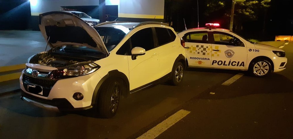 Veículo com suspeita de adulteração da numeração do chassi e do motor é apreendido em Presidente Epitácio