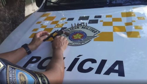 Suspeito de crime em outro estado, idoso é abordado em Pacaembu e preso com revólver municiado
