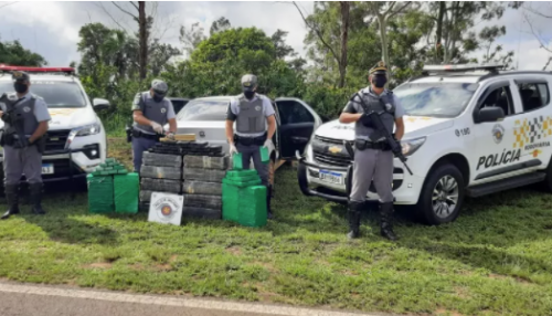 Fiscalização apreende carga de mais de 300kg de maconha em carro na estrada que liga Mariápolis e Pracinha
